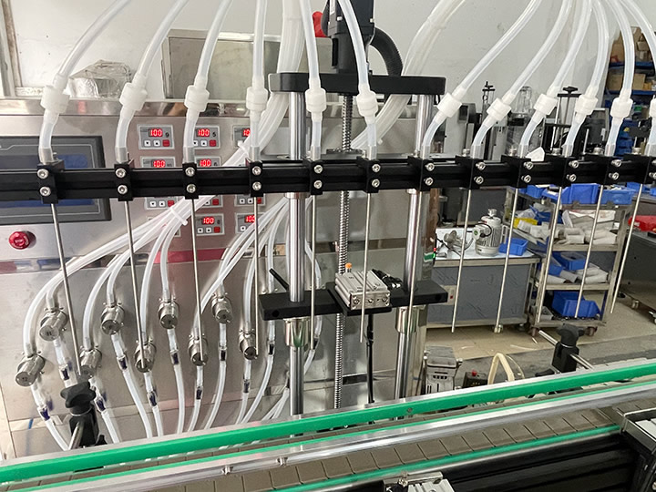 高精度灌装机，小误差保障产品质量稳定！