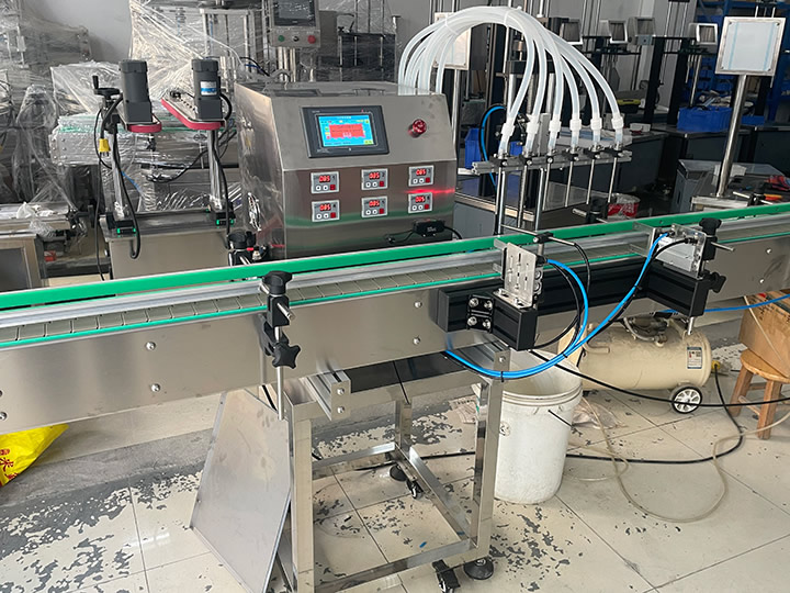 小型桌面式六头液体灌装机